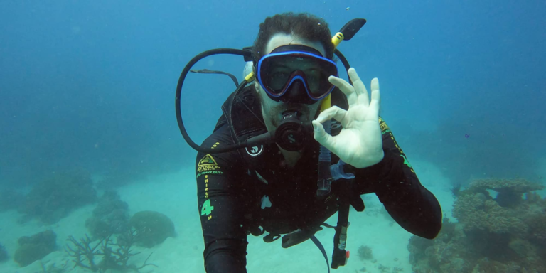 Top 10 Essential Tips for a Perfect Weekend Scuba Trip